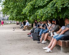 <p>Wrocławianie odpoczywają nad Odrą. Ostatni dzień długiego majowego weekendu (5.05.2024)&nbsp;</p>